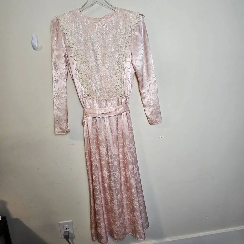 Vintage Jessica McClintock Bridal Victorian Pink Formal Dress Lace High Neck Lon